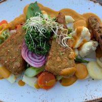 Vegane Knusperecken mit Gemüse 😍   at Berggasthof Höchsten in Illmensee