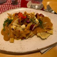 Ravioli mit Kürbissoße 🎃   at Berggasthof Höchsten in Illmensee