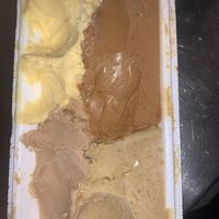 Crema, Caramello Salato, Nocciola, pistacchio   at Gelateria Iamotti in Rome