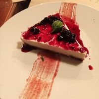 Tarta de queso crudivegana at Paprika in Granada