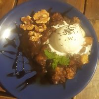 Limoncello Caramelized bananas with vanilla ice cream at Paprika in Granada