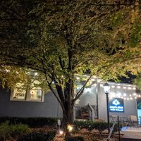 Outdoor eating in beautiful courtyard at Araya's Place - University District in Seattle