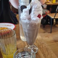  at Lonely Hearts Cafe in Berlin