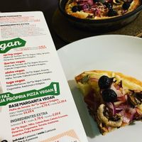 … or create your own vegan pizza 🍕  at Pizza Hut in Porto