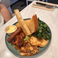 Big breakfast   at Cafe Vianee in Miranda