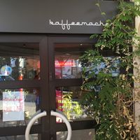Front door at Kaffeemacherei in Frankfurt