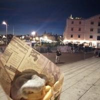 Vegan truffle mayo at Las Fritas in Barcelona