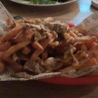 Loaded sweet potato fries with rendang jack fruit at Brownies & downieS in Sneek