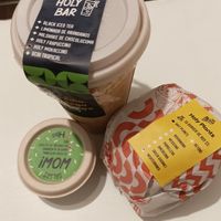 Holy Mokaccino + hamburguesa mediterránea at Holy Plants in Lima