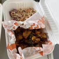 Alitas teriyaki  at Holy Plants in Lima