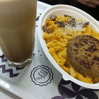 Mac'n'Cheese at Holy Plants in Lima