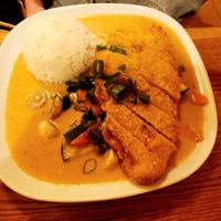 Chicken peanut curry at Rou Vegan in Berlin
