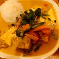Tofu & seitan peanut curry at Rou Vegan in Berlin