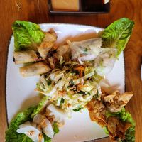 Mixed starters plate at Rou Vegan in Berlin