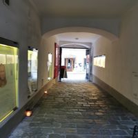 Entrance (same as ef16) at Pho Linh in Vienna