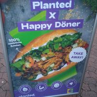 Advertisement depicting Planted brand at Happy Döner in Mainz