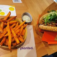 Süßkartoffelfritten & Orientexpress Döner at Happy Döner in Mainz