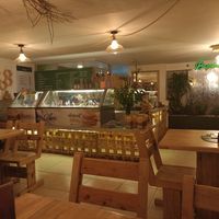 Deli todo! at Shagra in Manizales