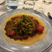 Zucchini-Spaghetti mit Röstiteller  at Ratskeller in Heilbronn