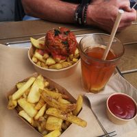 Tout est végane : boulette de lentilles at Patatak - La Bourse in Brussels