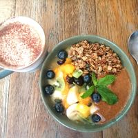 Porridge and Oat Milk Mocha at Hata in Edinburgh