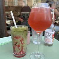 Kombucha with ice cubes and strawberry matcha lattee  at Cultivate Food in Oslo