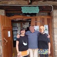 The entrance of the restaurant at La Estrategia del Caracol in Santalla Del Bierzo