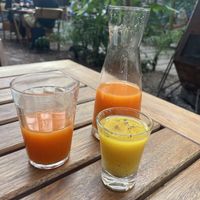 Cold press naranja y Shot energético   at Chuí in Buenos Aires