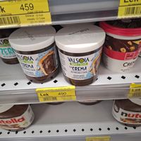 Vegan chocolate spread at Conad in Tirana