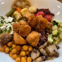 Value set - fried lion’s mane boxed meal   at Yangming Spring - 陽明春天蔬食 - Branch Da'an in Taipei