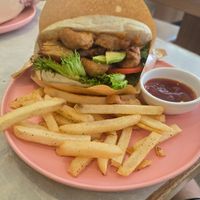 Lions Mane panini at Yangming Spring - 陽明春天蔬食 - Branch Da'an in Taipei