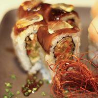 Two funghis
Aguacate, tartar de setas con aceite de sésamo y cebollino con cobertura de tomate marinado en alga kombu y chimichurri nikkei. at Veg & the Gang - Carrer Casanova in Barcelona