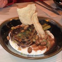 Hinojos braseados at Veg & the Gang - Carrer Casanova in Barcelona