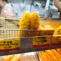 Banana fritter at Delisnacks 德利食 - Fengshan in East Singapore