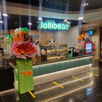 Stall front at SIN - Jollibean - T3 in East Singapore