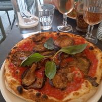  at Chez Carlo in Wanze