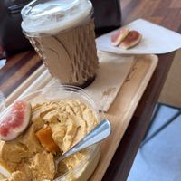 Pumpkin tiramisu and soy latte   at Vegan Daum 비건다움 in Seoul