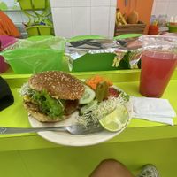 Hamburguesa de Soya, con lechuga, tomate, queso (a elección) zanahoria, germen de alfalfa y pepino. Por 60$ con bebida (agua de sandía) y yogur   at Súper Soya in Puebla