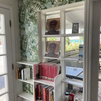 Mini library at Driftwood cafe in Great Exuma