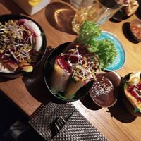 Japanischer Burger, Sommerrollen, Gyoza at Vegan House - Schillerplatz in Dresden