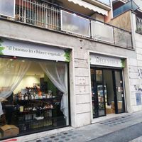 The entrance at Vegustibus in Rome