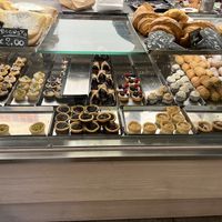 Some of the many amazing cakes on sale  at Vegustibus in Rome