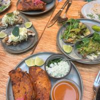 De drie verschillende taco’s. De artisjok en de oesterzwam scoorden het hoogst bij ons!   at Madre in Amsterdam