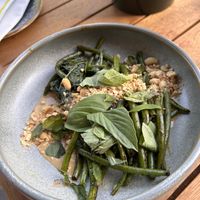 First course, green beans with a lovely sauce. Forgot the name 🫣  at Madre in Amsterdam