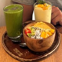 Tropical bowl, green smoothie, vanilla mango smoothie   at Slow Bar in Bangkok