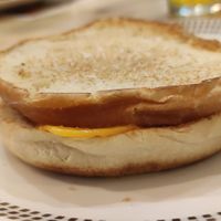 Grilled cheese at Theory in Levallois-perret