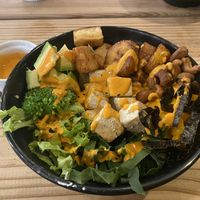 Poke bowl with tofu, plantain, mango, yuca, broccoli, cashews, nori, avocado and quinoa  at Soul Bowl in Mancora