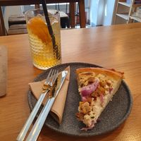 Homemade lemonade and quiche at Share Sweet & Wine Bar in Prague