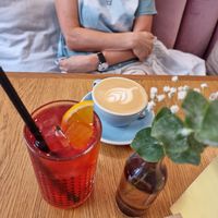 Ice tea and cappuccino at Share Sweet & Wine Bar in Prague