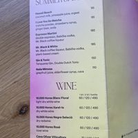 Menú Summer specials + wine  at Share Sweet & Wine Bar in Prague